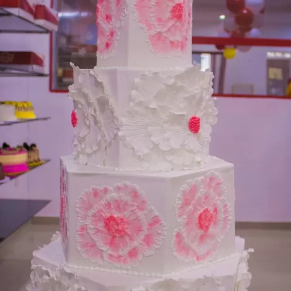 wedding cake25 jpg