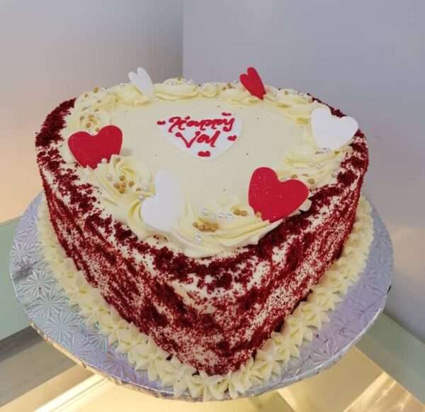 Valentine Cake 012