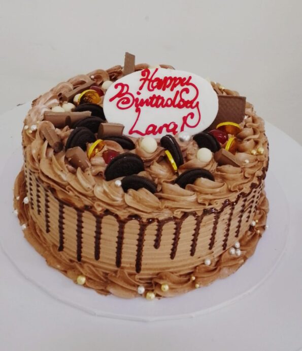 Chocolate Magic with Toppings