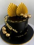 Black and Gold Luxe Cake